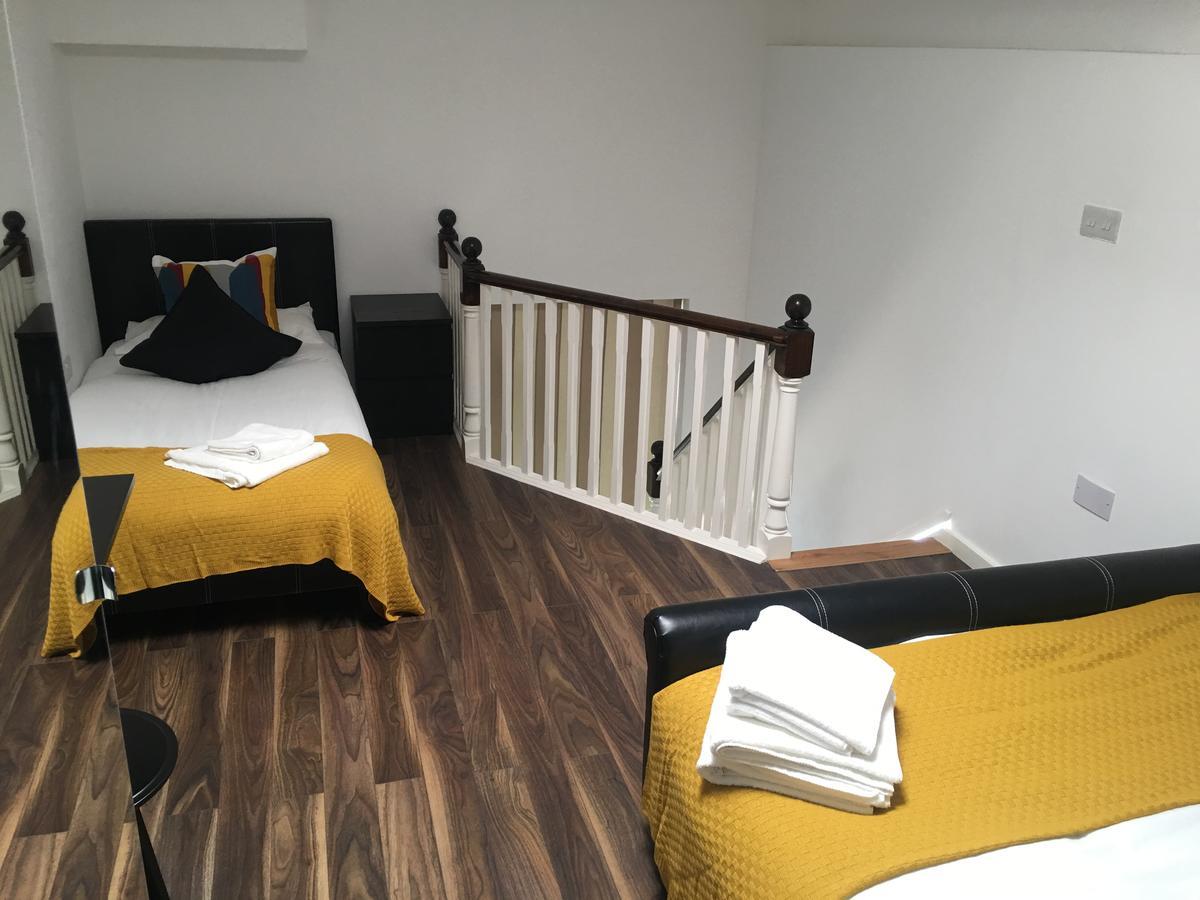 W12 Studios & Rooms Londra Esterno foto